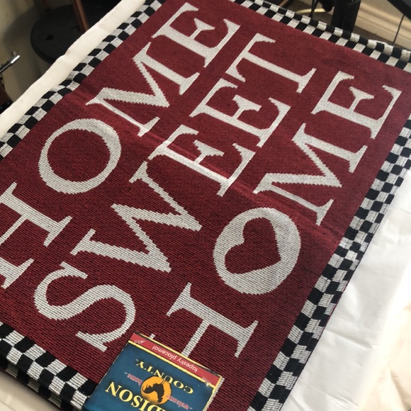 Set of four tapestry placemats - Picture 2 of 10